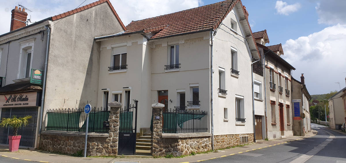 Maison à TROISSY