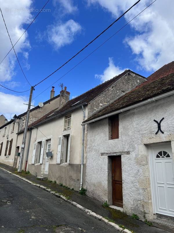 Maison à BONNY-SUR-LOIRE