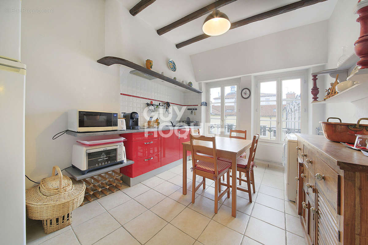 Appartement à LYON-1E