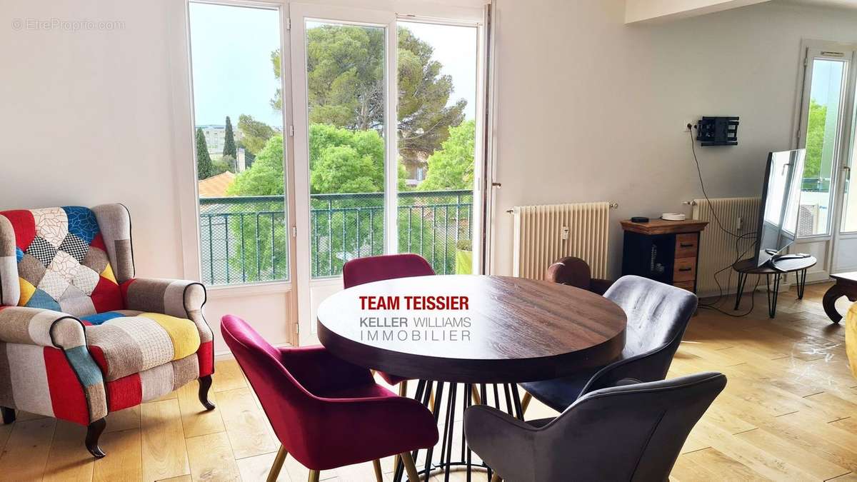 Appartement à SALON-DE-PROVENCE