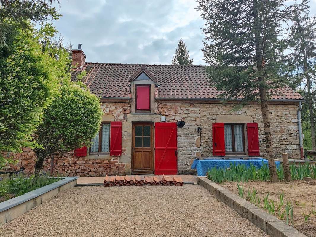 Maison à ROUY