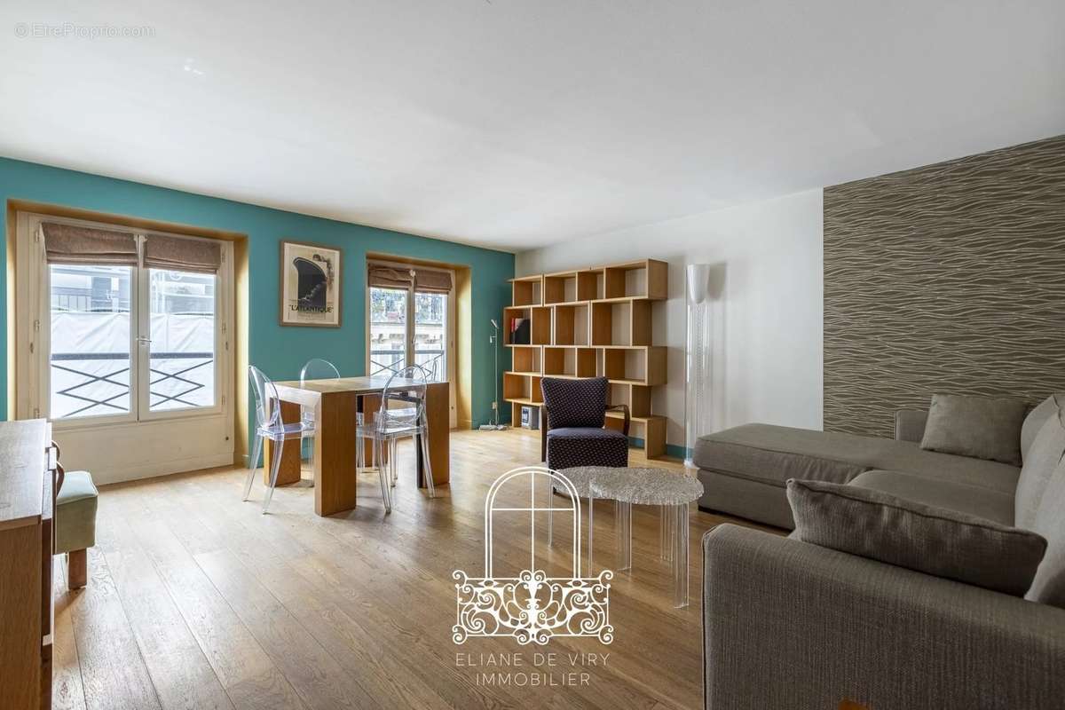 Appartement à PARIS-9E