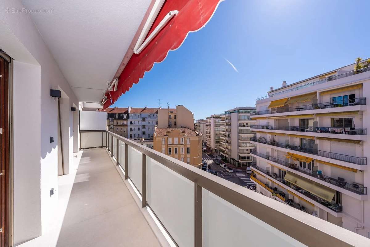 Appartement à CANNES