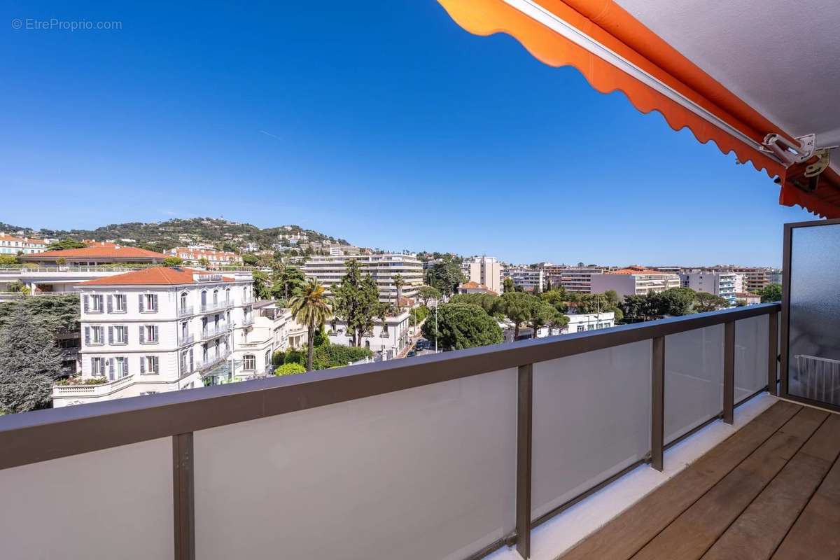 Appartement à CANNES