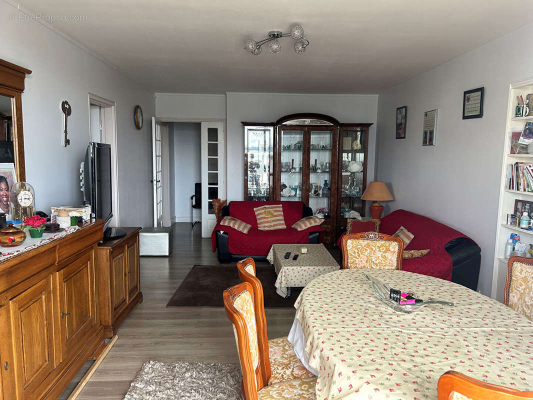 Appartement à MANTES-LA-JOLIE