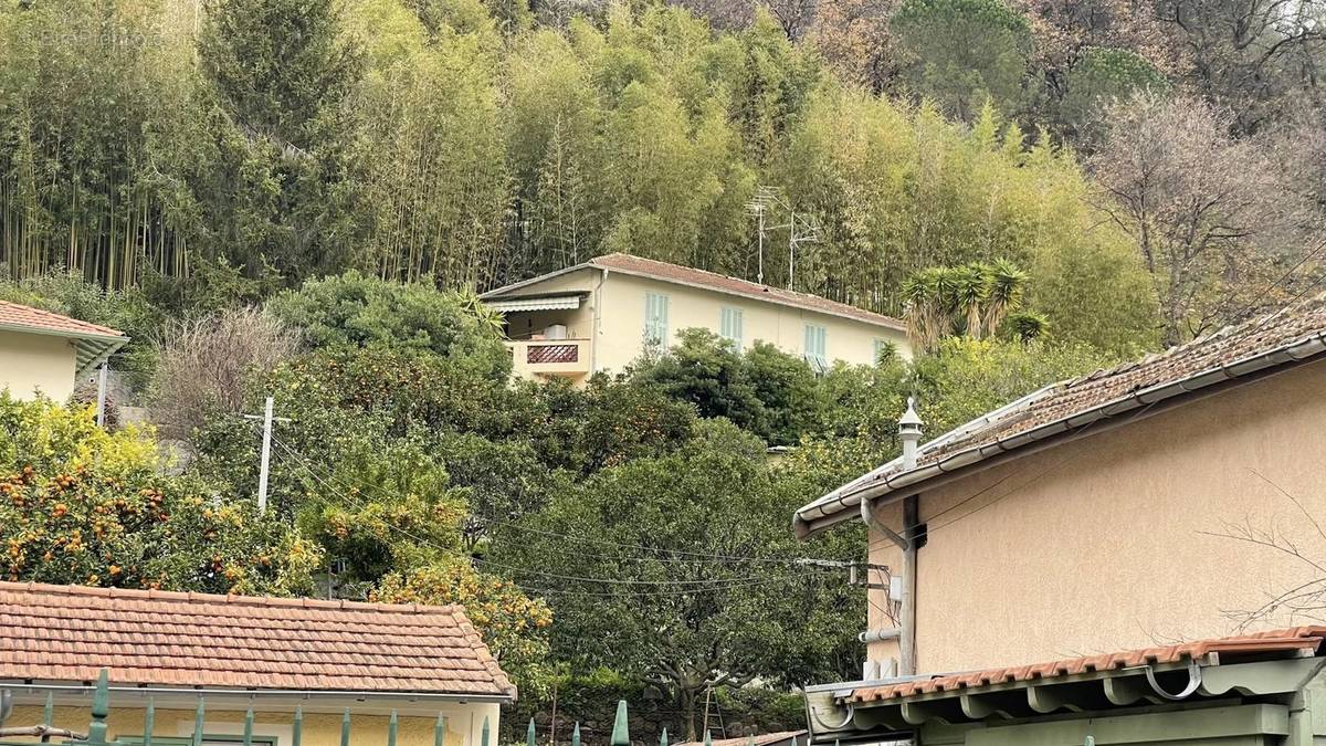 Appartement à MENTON