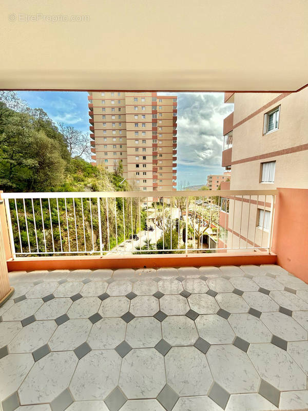 Appartement à MENTON