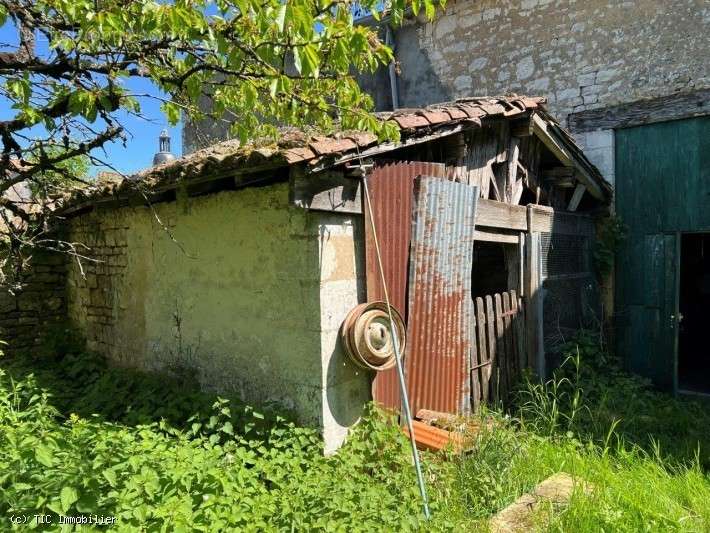 Maison à SAUZE-VAUSSAIS