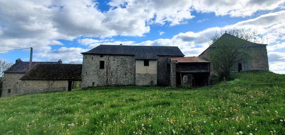 Maison à LUNAC