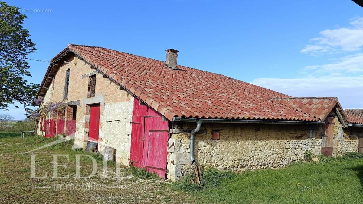 Maison à TOURNECOUPE