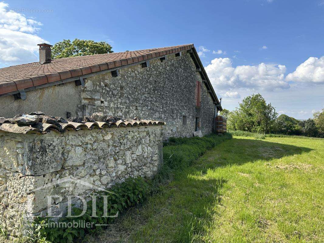 Maison à TOURNECOUPE