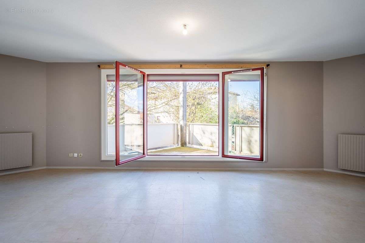 Appartement à BELLEVILLE