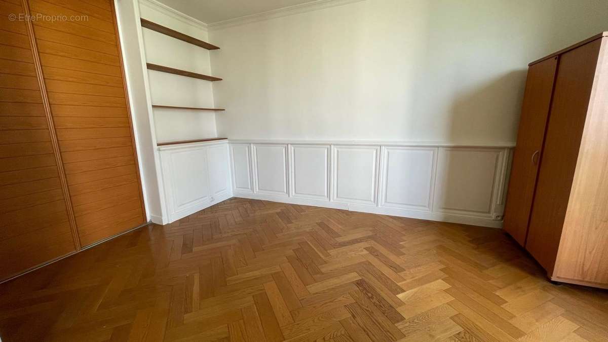 Appartement à NEUILLY-PLAISANCE