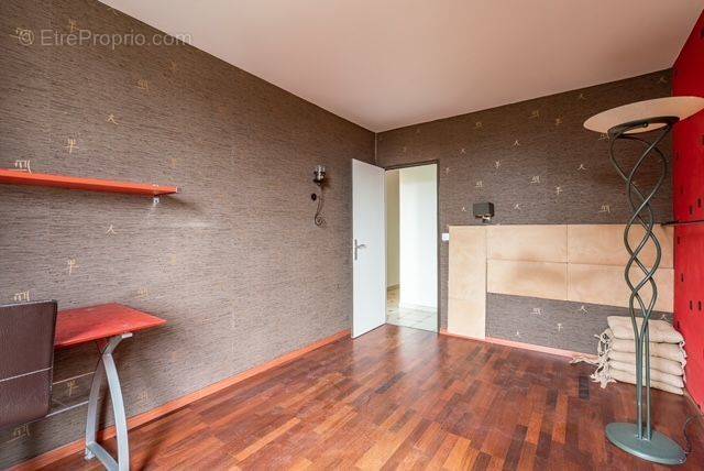 Appartement à NEUILLY-PLAISANCE