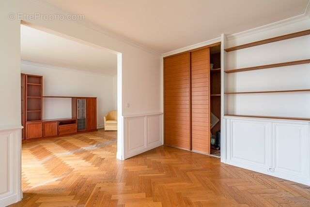 Appartement à NEUILLY-PLAISANCE