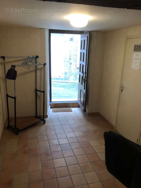 Appartement à MEZIN