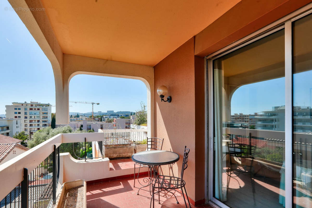 Appartement à CAGNES-SUR-MER