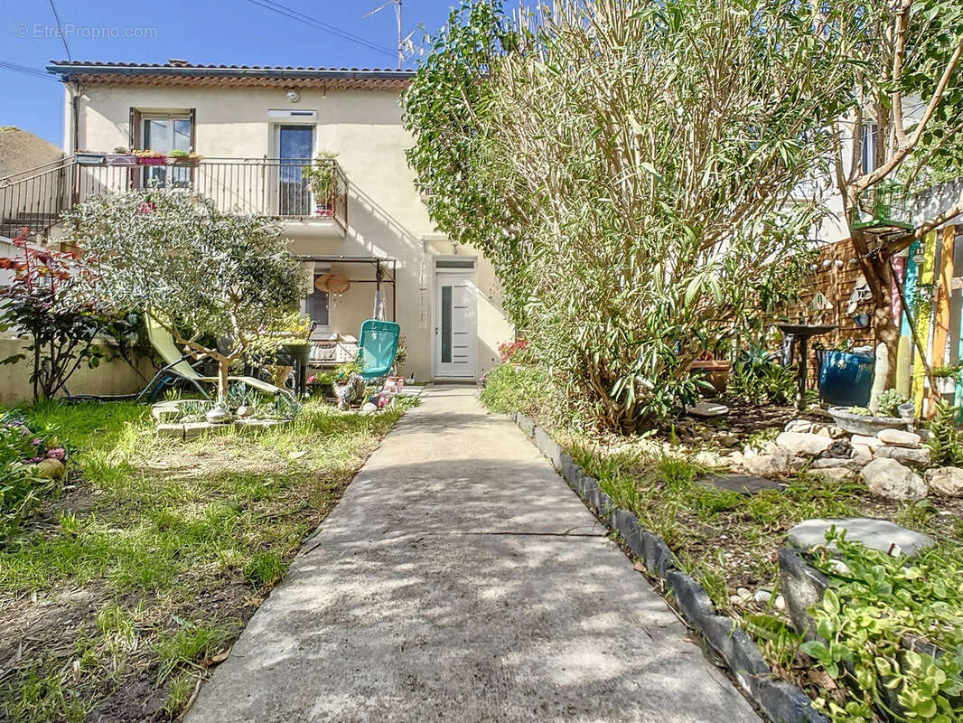 Maison à AVIGNON