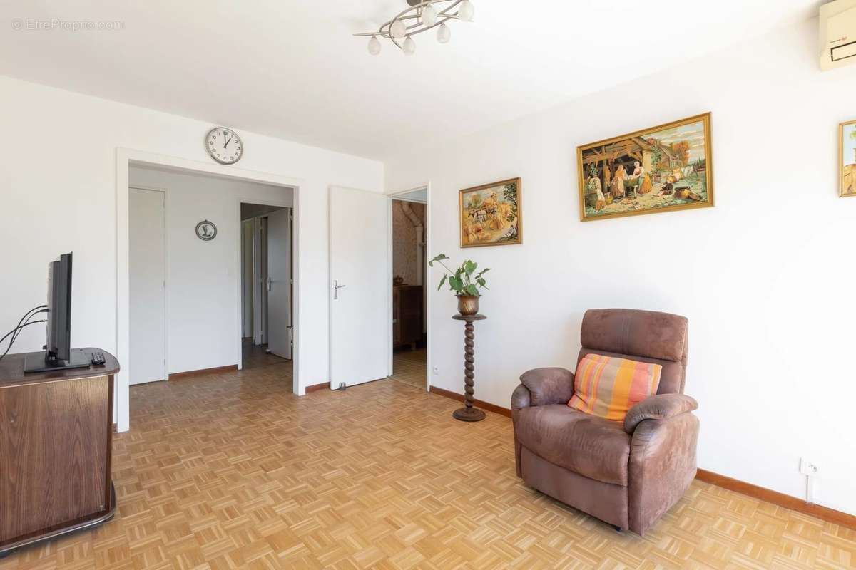 Appartement à MARSEILLE-10E