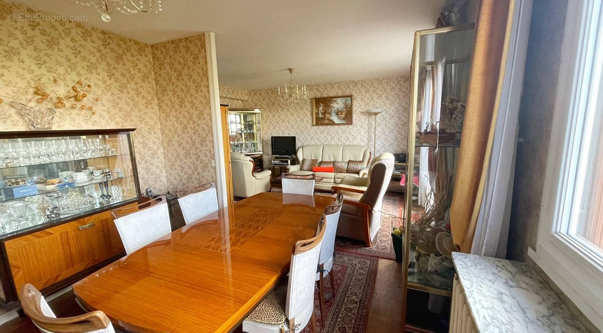 Appartement à CHATILLON