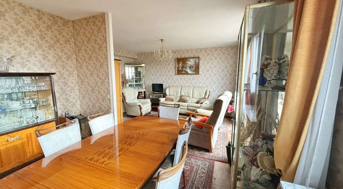 Appartement à CHATILLON