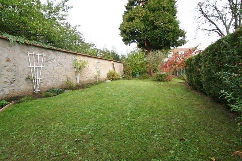 Appartement à SAINT-CHERON