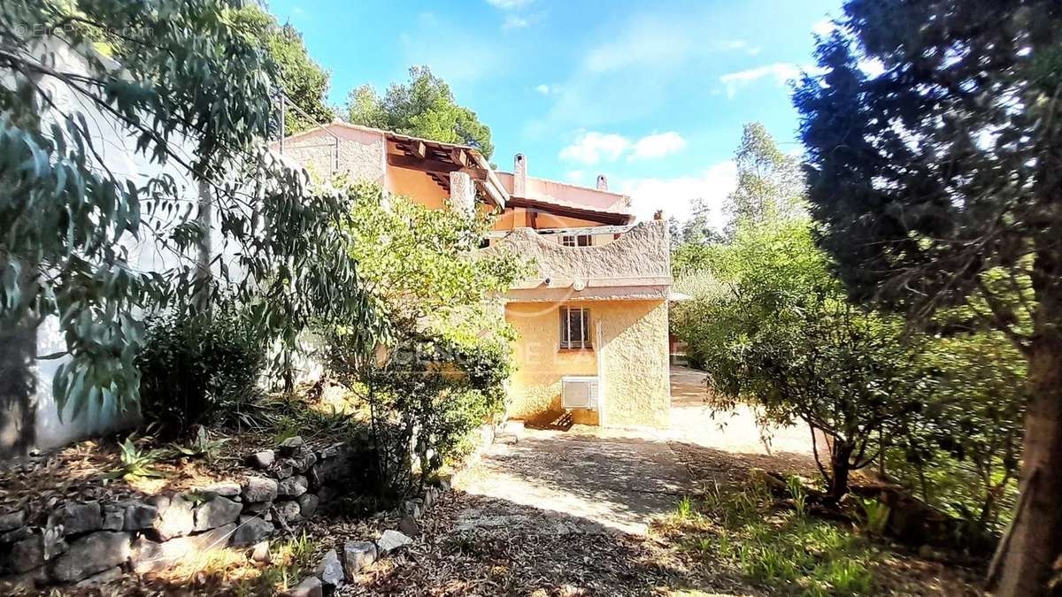 Maison à LA SEYNE-SUR-MER