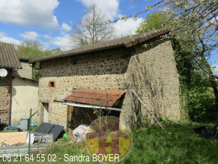 Maison à COGNAC-LA-FORET