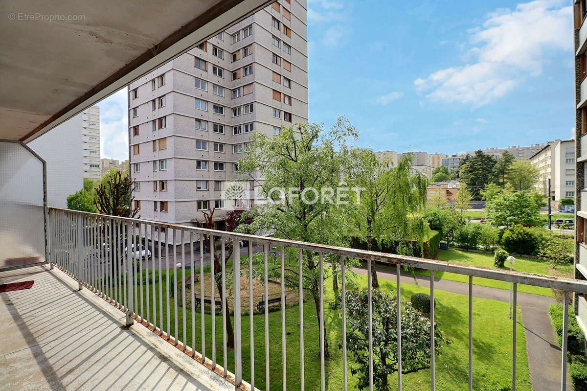 Appartement à VITRY-SUR-SEINE