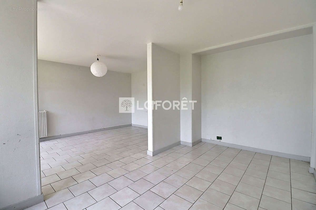 Appartement à VITRY-SUR-SEINE