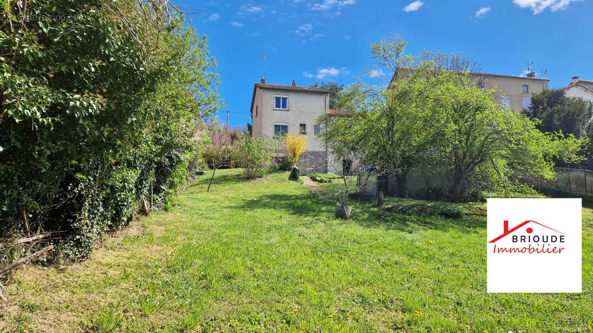 Maison à SAINTE-FLORINE