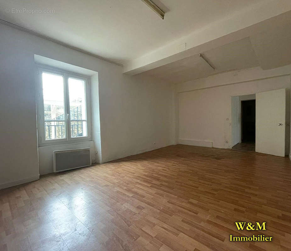 Appartement à CORBEIL-ESSONNES