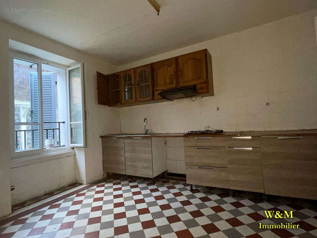 Appartement à CORBEIL-ESSONNES