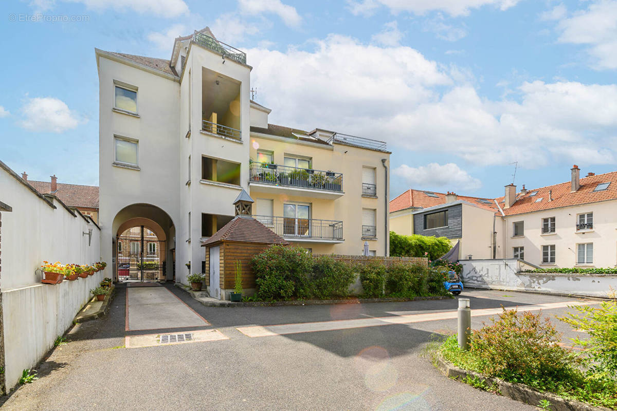 Appartement à LAGNY-SUR-MARNE