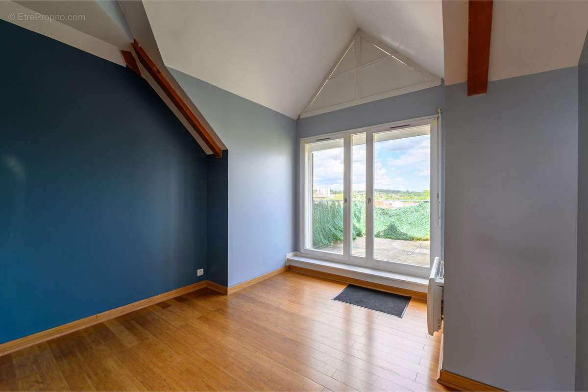 Appartement à LAGNY-SUR-MARNE