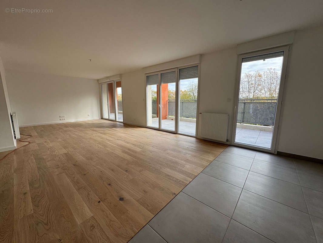 Appartement à RAMONVILLE-SAINT-AGNE