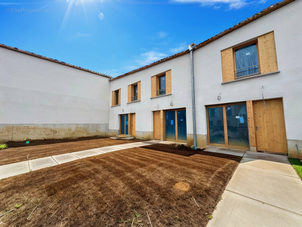 Maison à CORNEBARRIEU