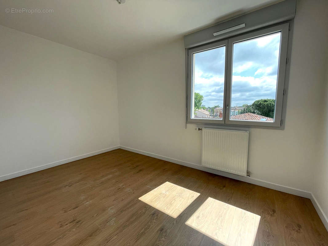 Appartement à COLOMIERS