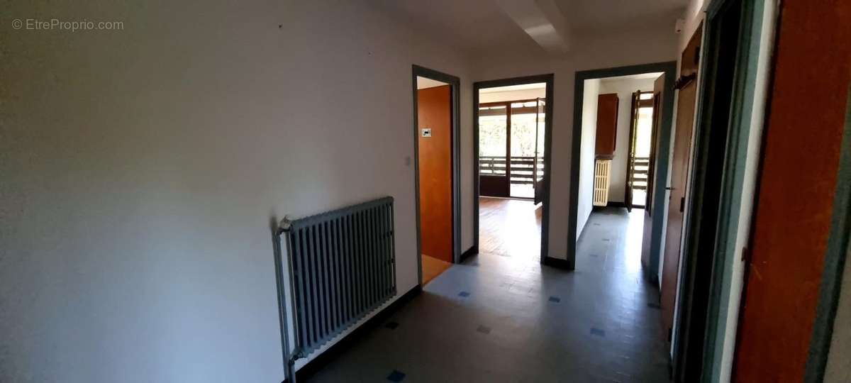 Appartement à ALBY-SUR-CHERAN