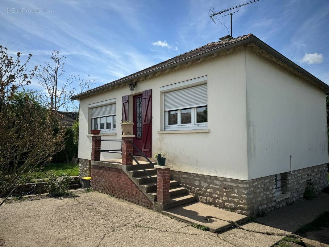 Maison à PACY-SUR-EURE