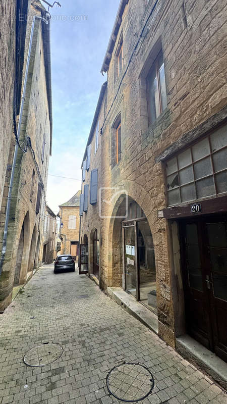 Appartement à GOURDON