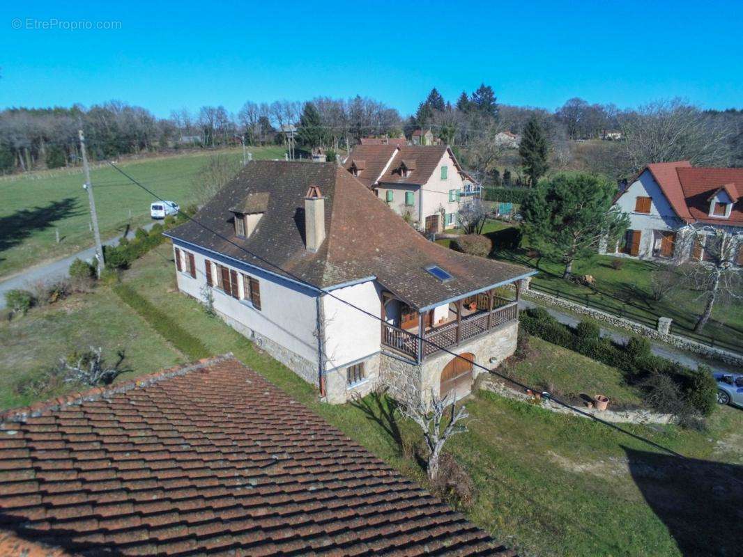 Maison à GORSES