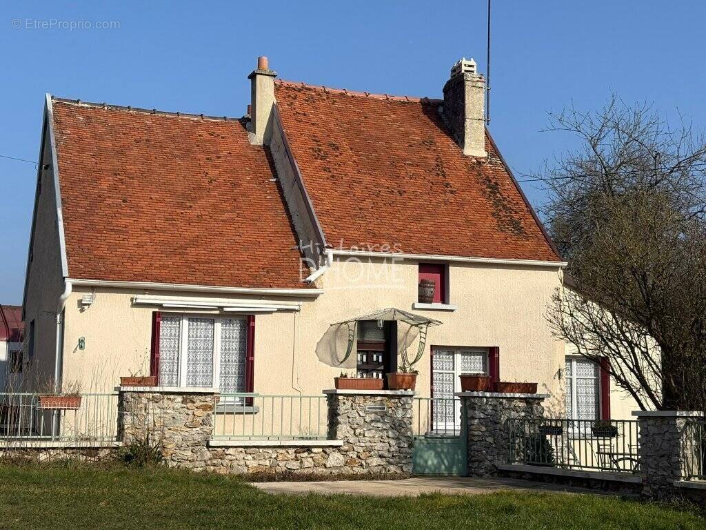 Maison à LA FERTE-GAUCHER