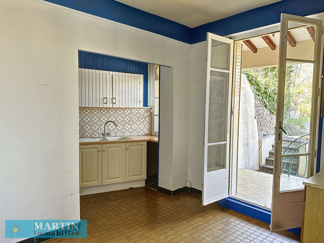 Appartement à ARLES-SUR-TECH