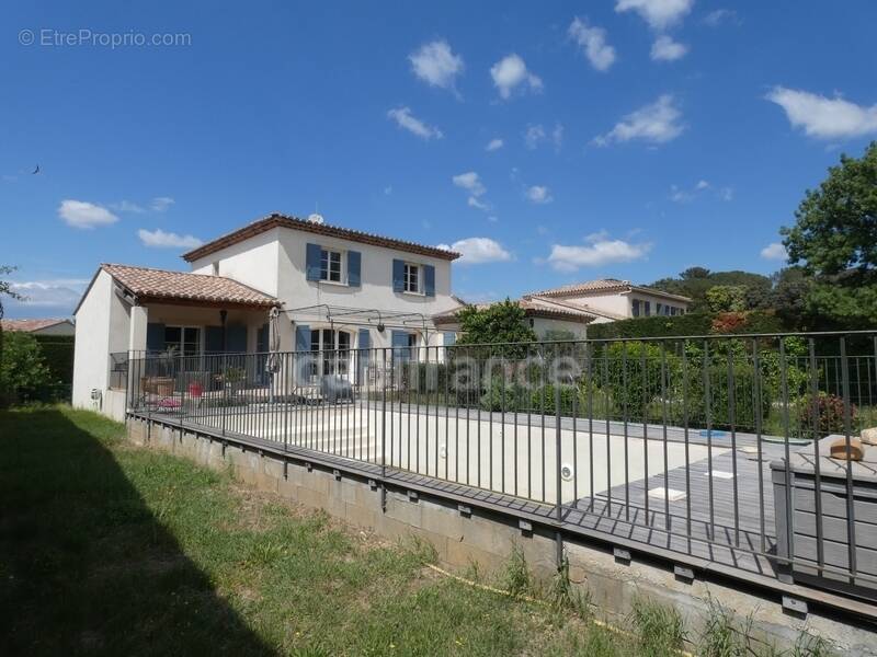 Maison à MONTFAUCON