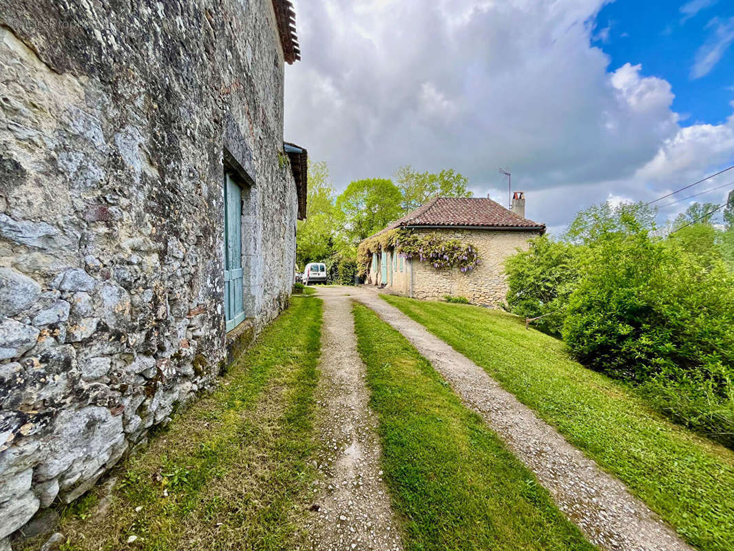 Maison à VILLENEUVE-SUR-LOT