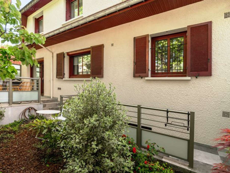 Maison à FONTENAY-SOUS-BOIS