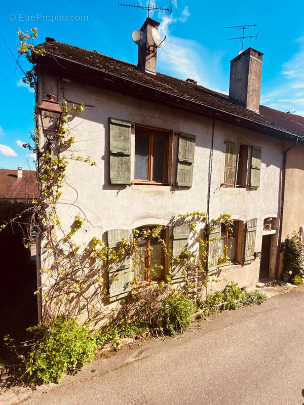 Maison à BLETTERANS