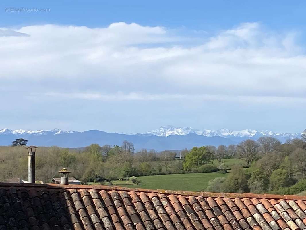 Appartement à AURIGNAC