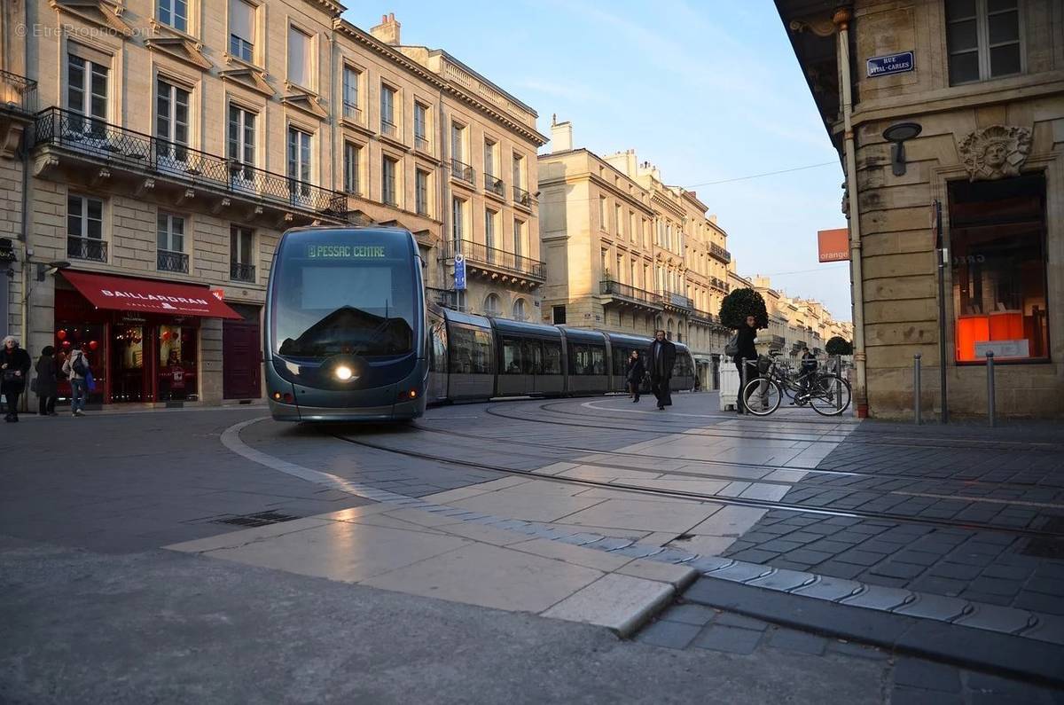 Appartement à BORDEAUX